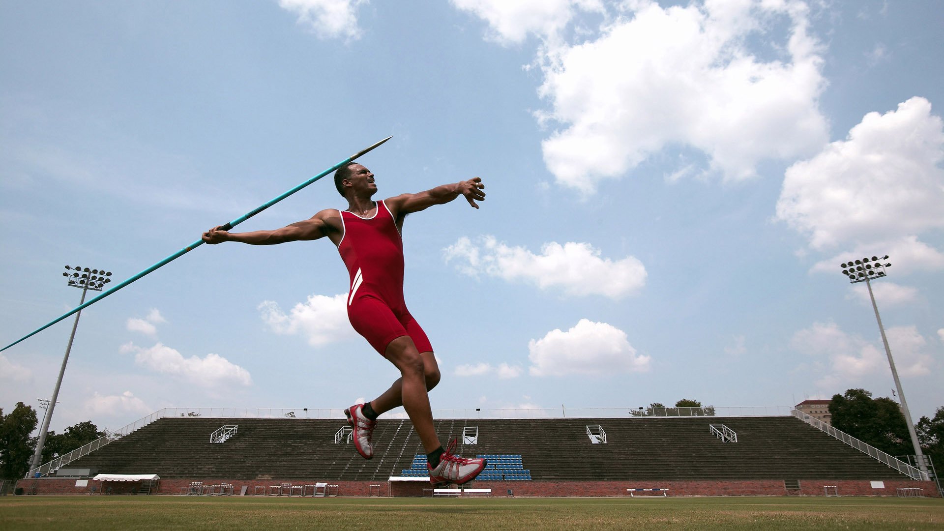 德甲球队战术创新成为亮点，德甲打法特点